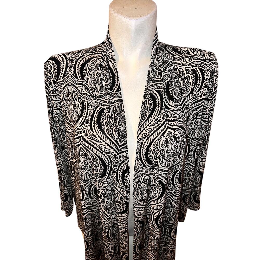 travelers CHICO'S Top Sz L (2) Black Wht Stretch Hem Tie 3/4 Slv Shirt Cover-up - Picture 3 of 7